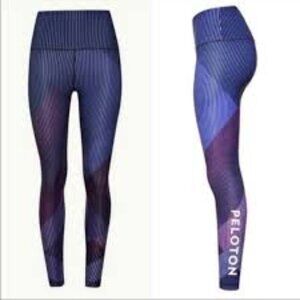 ✅ WITH Peloton Array Of Color Leggings Womens Medium XS Hi Rise Wear It To Heart